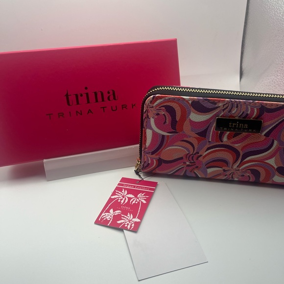 Trina Turk Pink Patterned Wallet - Picture 5 of 6